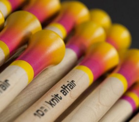 knitting needles straight color - Yellow Sunrise knit affair