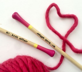 knitting needles straight wool heart - knit affair